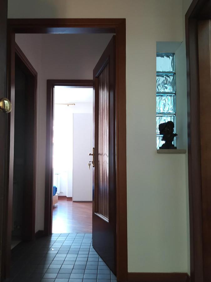 Отель Stanza Con Bagno Ed Accesso Privati Триест Экстерьер фото